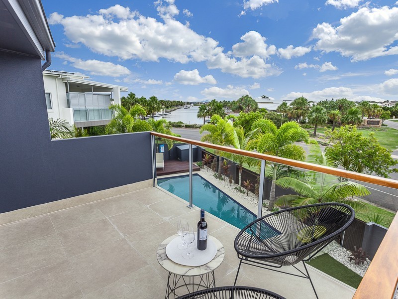 118 Marina Boulevard, Banksia Beach QLD 4507