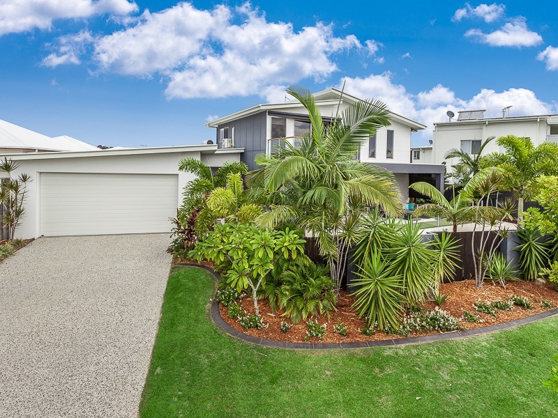 118 Marina Boulevard, Banksia Beach QLD 4507