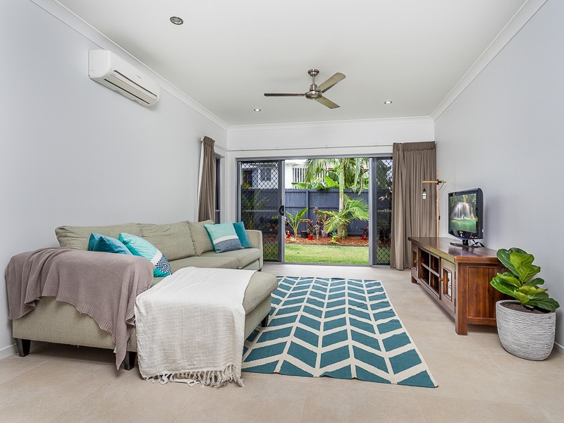 118 Marina Boulevard, Banksia Beach QLD 4507