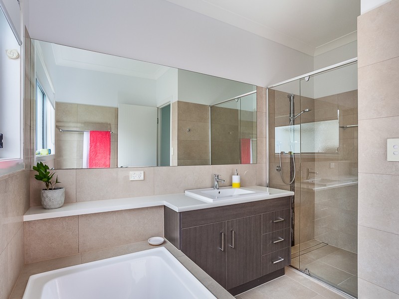 118 Marina Boulevard, Banksia Beach QLD 4507