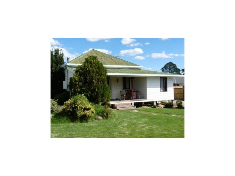 17 Harris Street, Stanthorpe QLD 4380