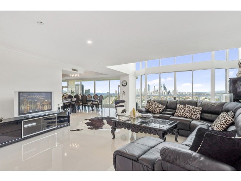 A17-3 Rivage Royale/75 Brighton Parade, Southport QLD 4215