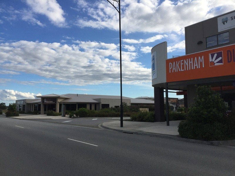 4 Crimson Street, Officer VIC 3809