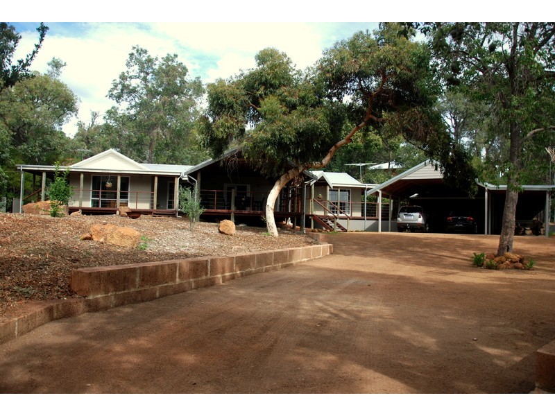 605 Glen Forrest Drive, Glen Forrest WA 6071