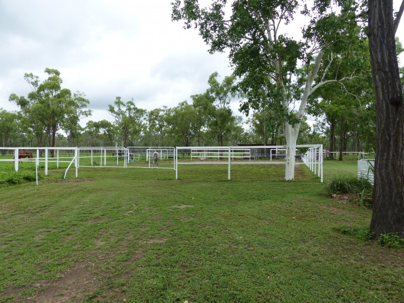 96 Murray Road, Woodstock QLD 4816