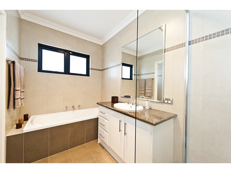 319a Hamilton Road, Coogee WA 6166