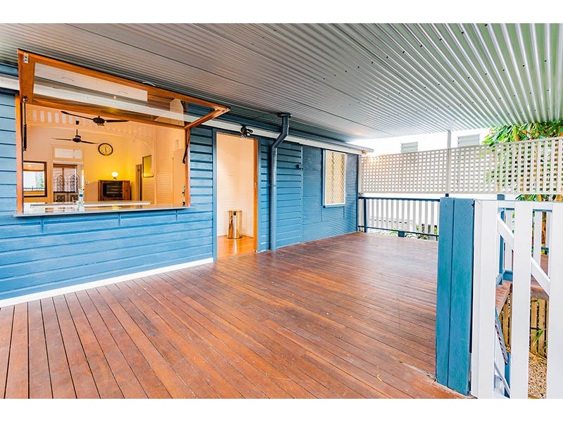 3 Beryl Street, Cairns North QLD 4870