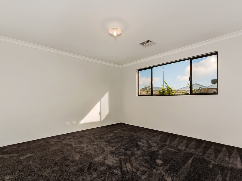 2 Sandpiper Street, Harrisdale WA 6112