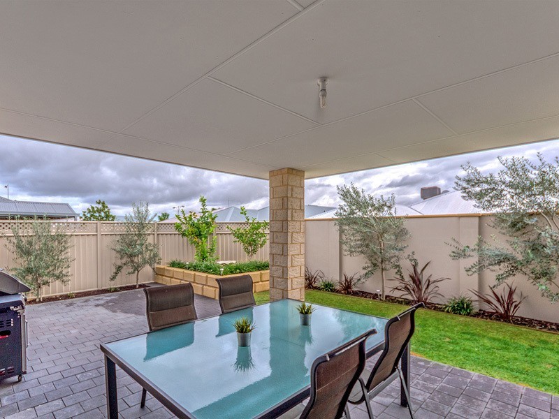 2 Sandpiper Street, Harrisdale WA 6112