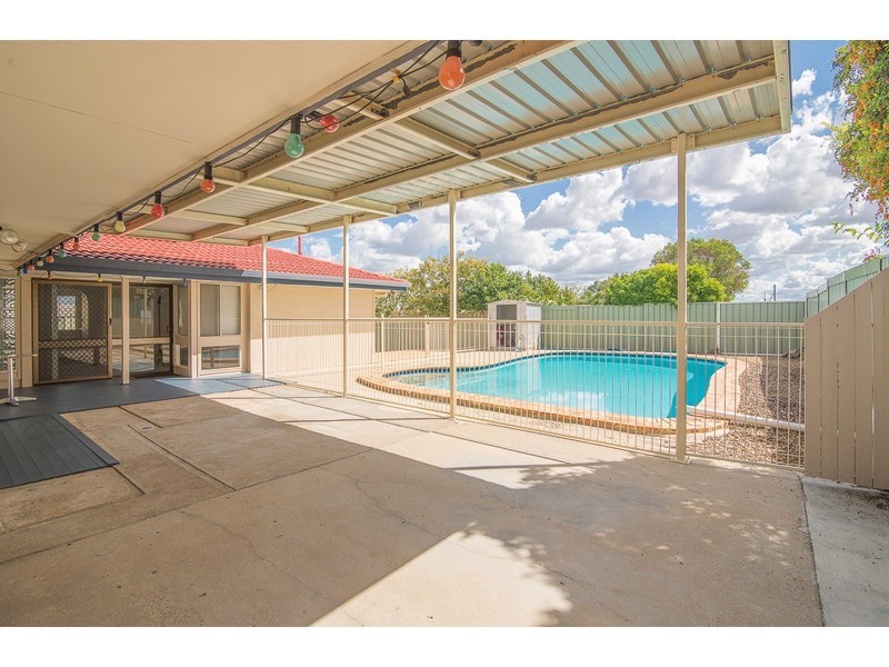 36 Jardine Drive, Springwood QLD 4127