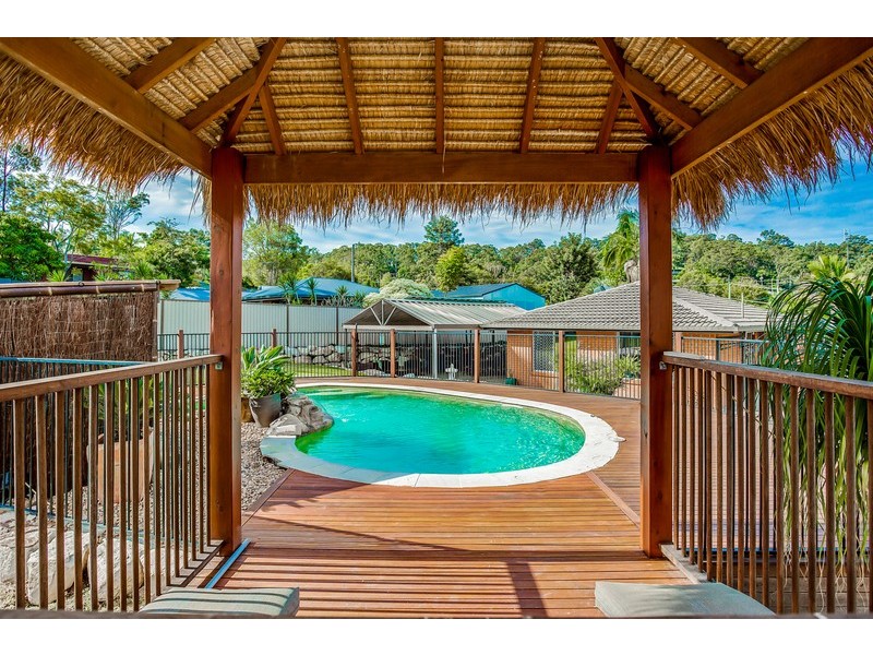 61 Rainbow Drive, Mudgeeraba QLD 4213