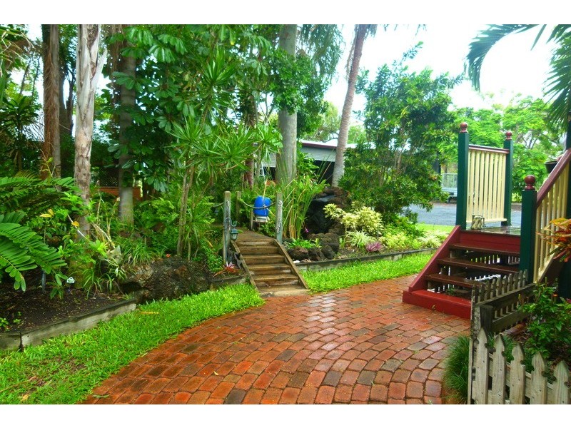11   Keppel Sands Road, Tungamull QLD 4702
