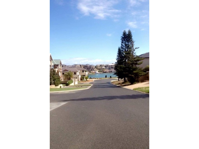 36 Toulon Circle, Mindarie WA 6030