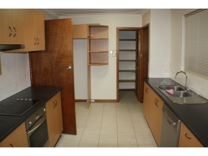 14 Lakeside Terrace, Mount Pleasant WA 6153