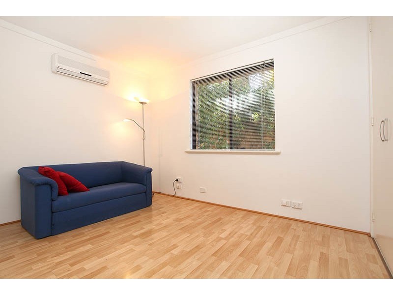 31/9 Brentham Street, Leederville WA 6007