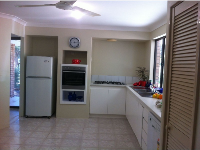 3 Cockatoo Drive, Mundaring WA 6073