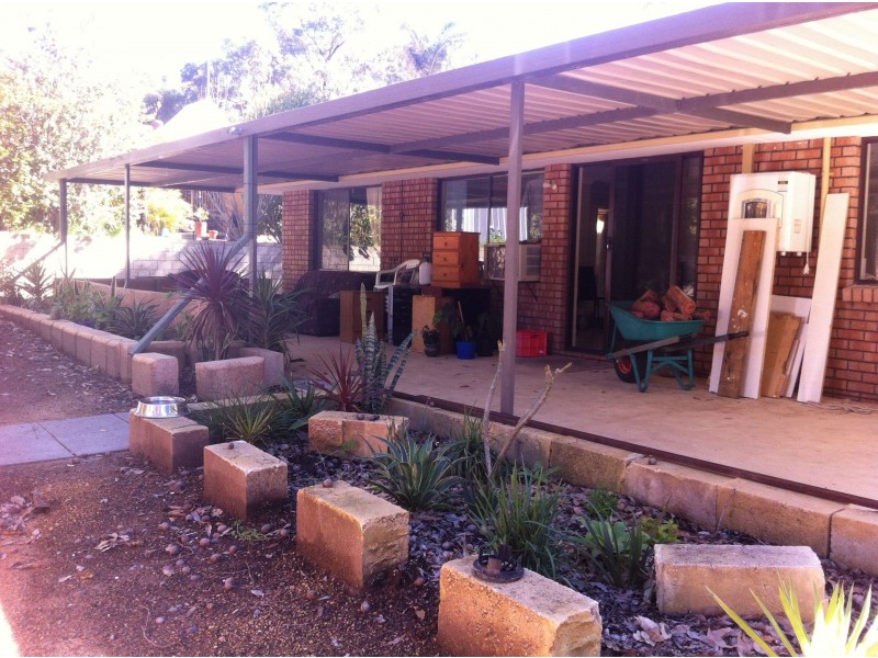 3 Cockatoo Drive, Mundaring WA 6073