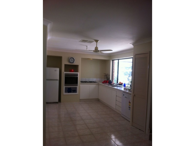 3 Cockatoo Drive, Mundaring WA 6073