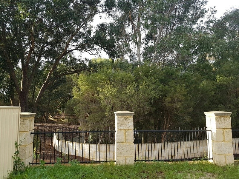 6 India Street, Inglewood WA 6052