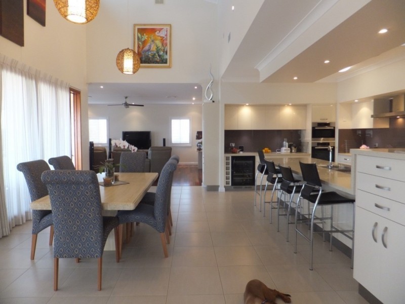 250-256 Butchers Rd, Childers QLD 4660