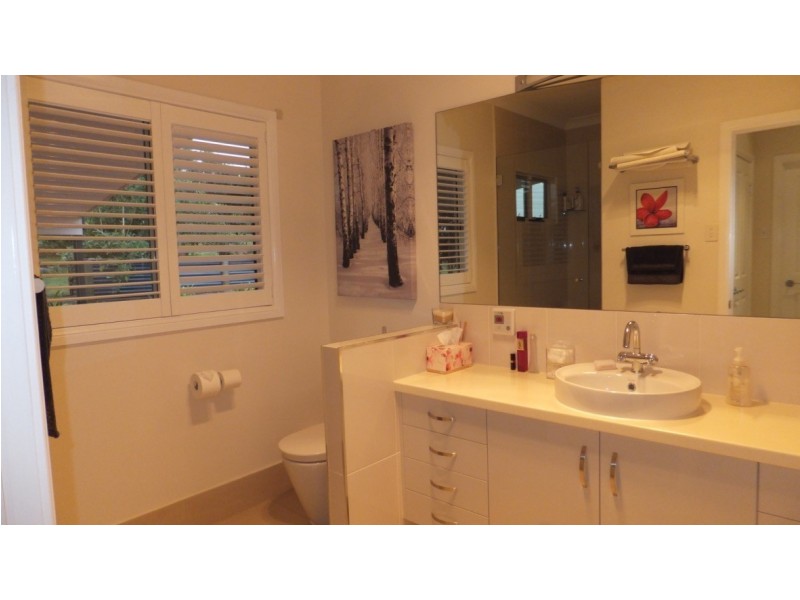 250-256 Butchers Rd, Childers QLD 4660