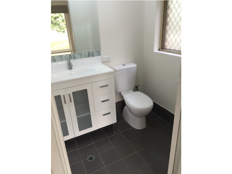 19 Whitcombe Way, Alexander Heights WA 6064