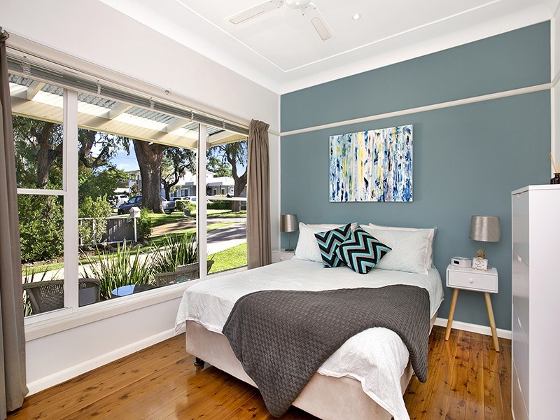 22 Lowana Avenue, Kirrawee NSW 2232