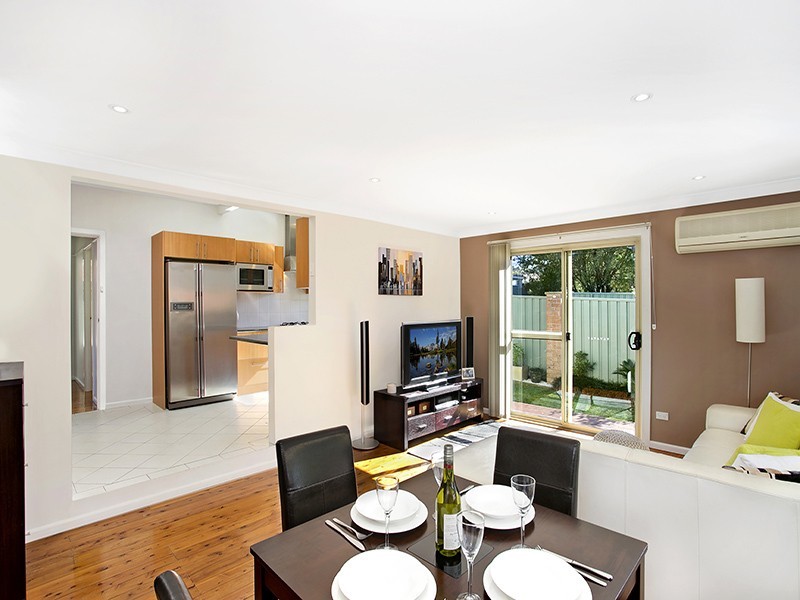 22 Lowana Avenue, Kirrawee NSW 2232