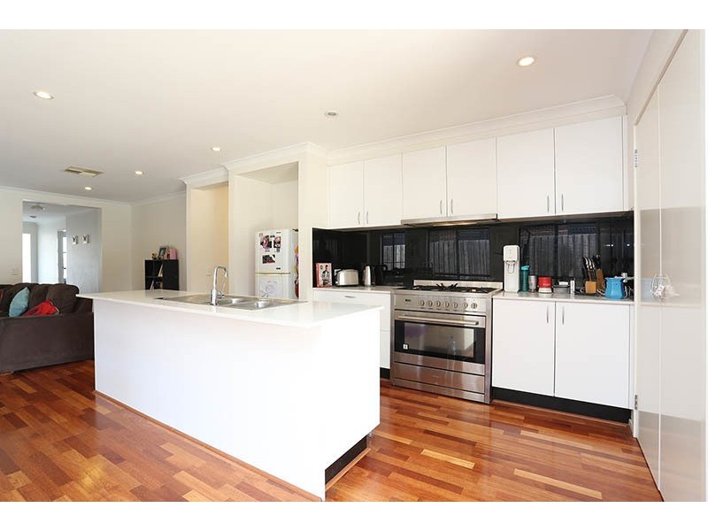 7 Tannin Way, Waurn Ponds VIC 3216