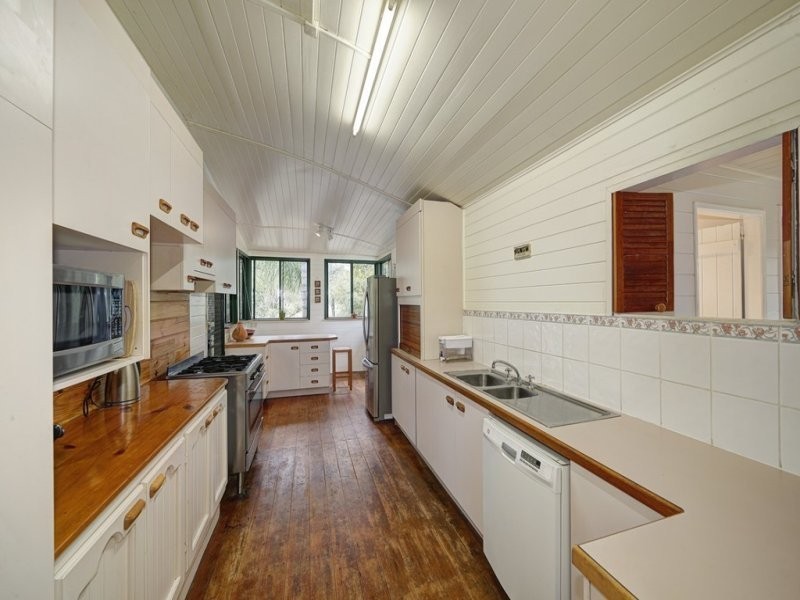 28 Platypus Drive, South Kolan QLD 4670