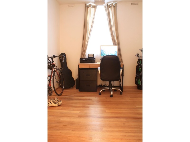 47/12  wall street, Maylands WA 6051