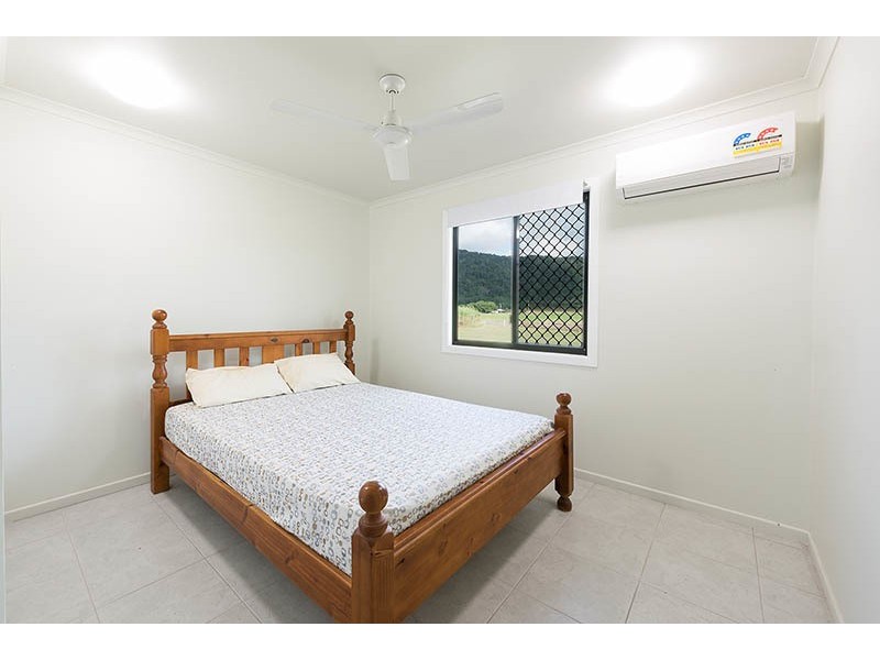 38 Mezzens Road, Sunnyside QLD 4737