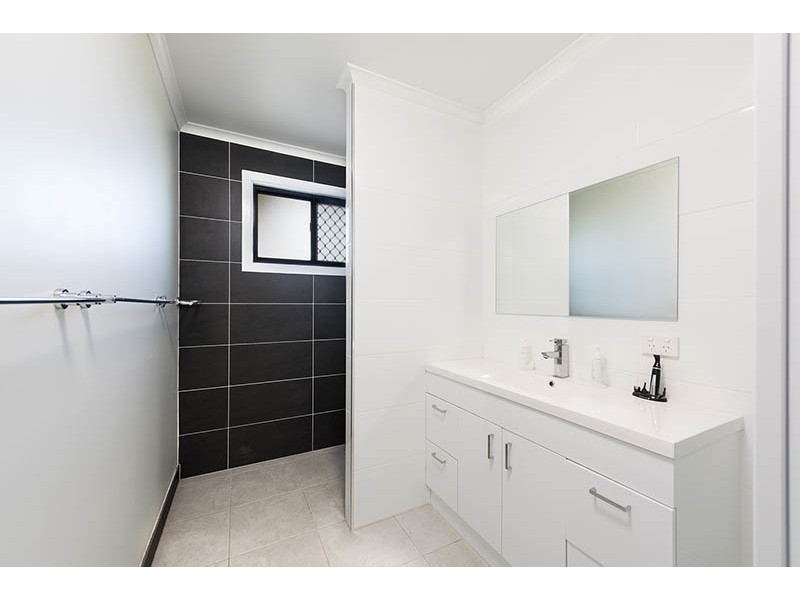 38 Mezzens Road, Sunnyside QLD 4737