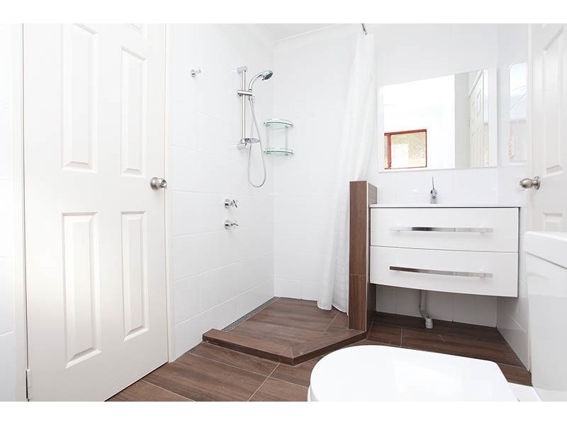 34  Crawford Street, Cannington WA 6107