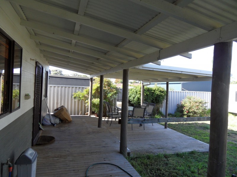 15 Murdoch Dve, Greenfields WA 6210