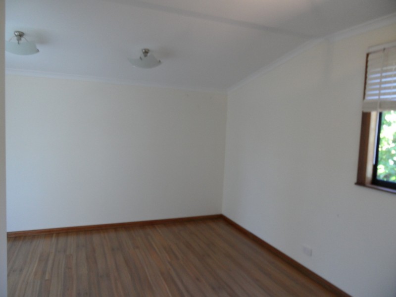 15 Murdoch Dve, Greenfields WA 6210