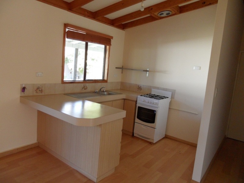 15 Murdoch Dve, Greenfields WA 6210