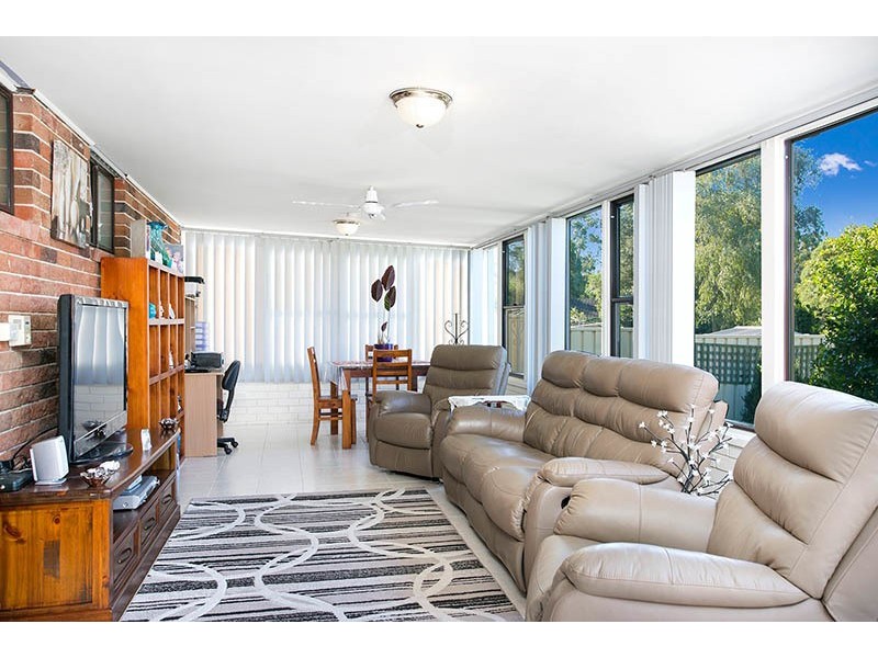 78 Lyndhurst Drive, Bomaderry NSW 2541
