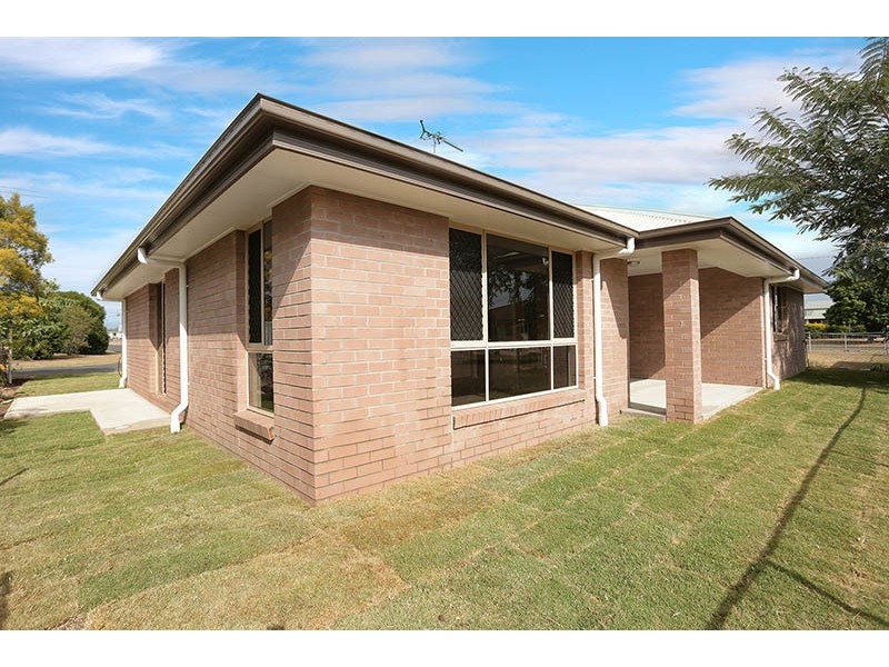 13 Byrne Street, Gatton QLD 4343