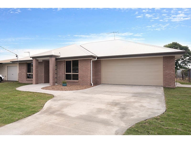 13 Byrne Street, Gatton QLD 4343
