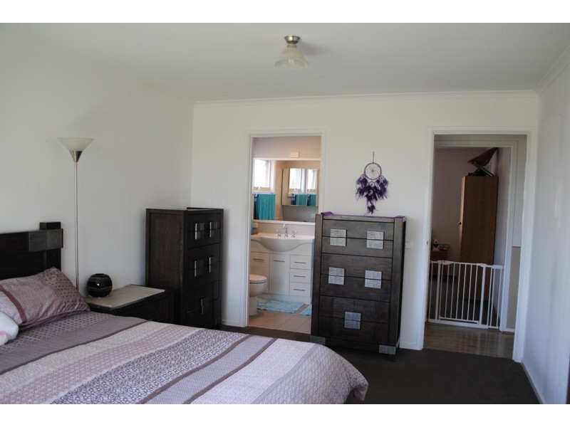 15 McColl street, Nilma VIC 3821