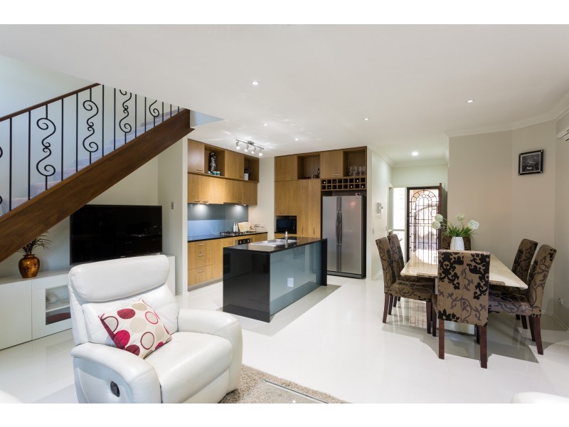 48/7 Elliott Street, Surfers Paradise QLD 4217