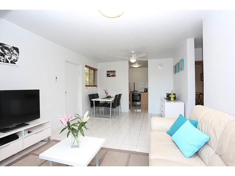 1 /12 Olive Street, Nundah QLD 4012