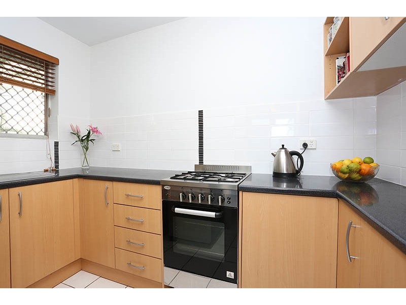 1 /12 Olive Street, Nundah QLD 4012