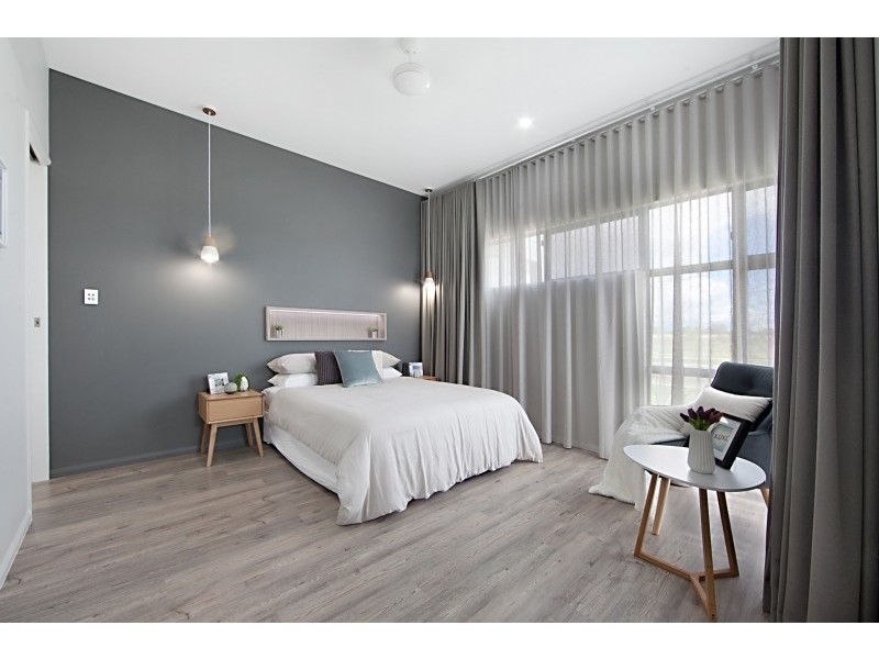 121 Sanctum Boulevard, Mount Low QLD 4818