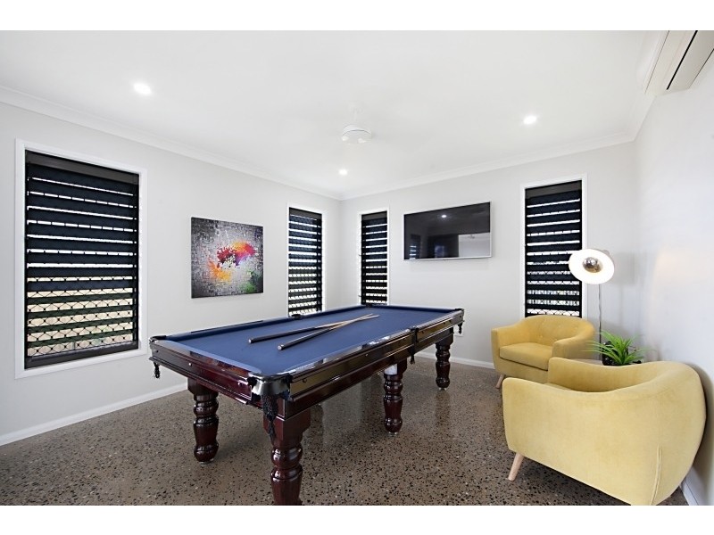 121 Sanctum Boulevard, Mount Low QLD 4818