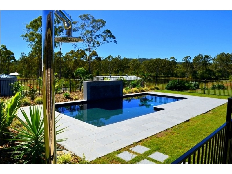 417 Jim Whyte Way, Burua QLD 4680