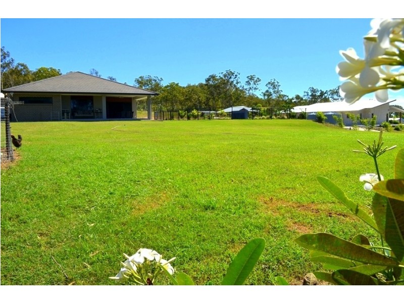 417 Jim Whyte Way, Burua QLD 4680