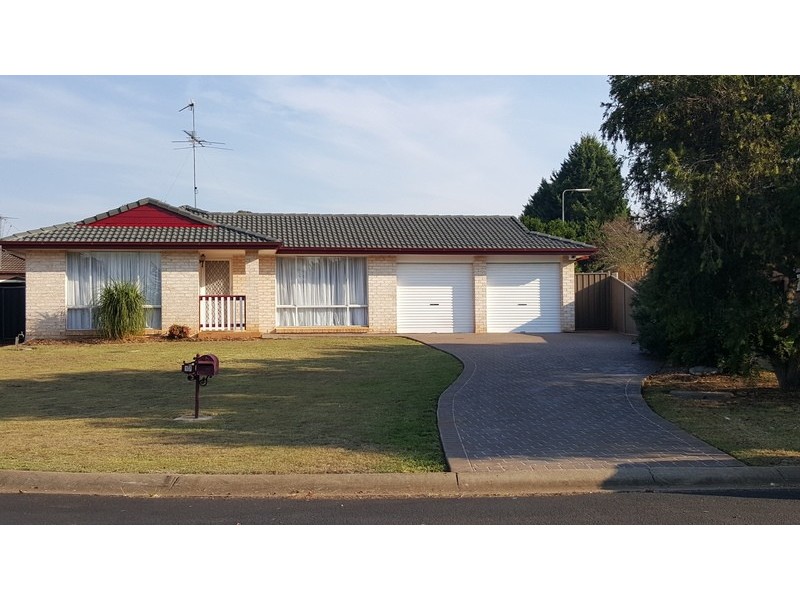 17 Marcellus Place, Rosemeadow NSW 2560