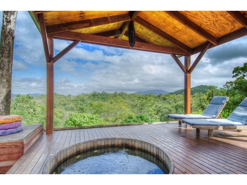 194 Yakapari-Habana Rd, The Leap QLD 4740